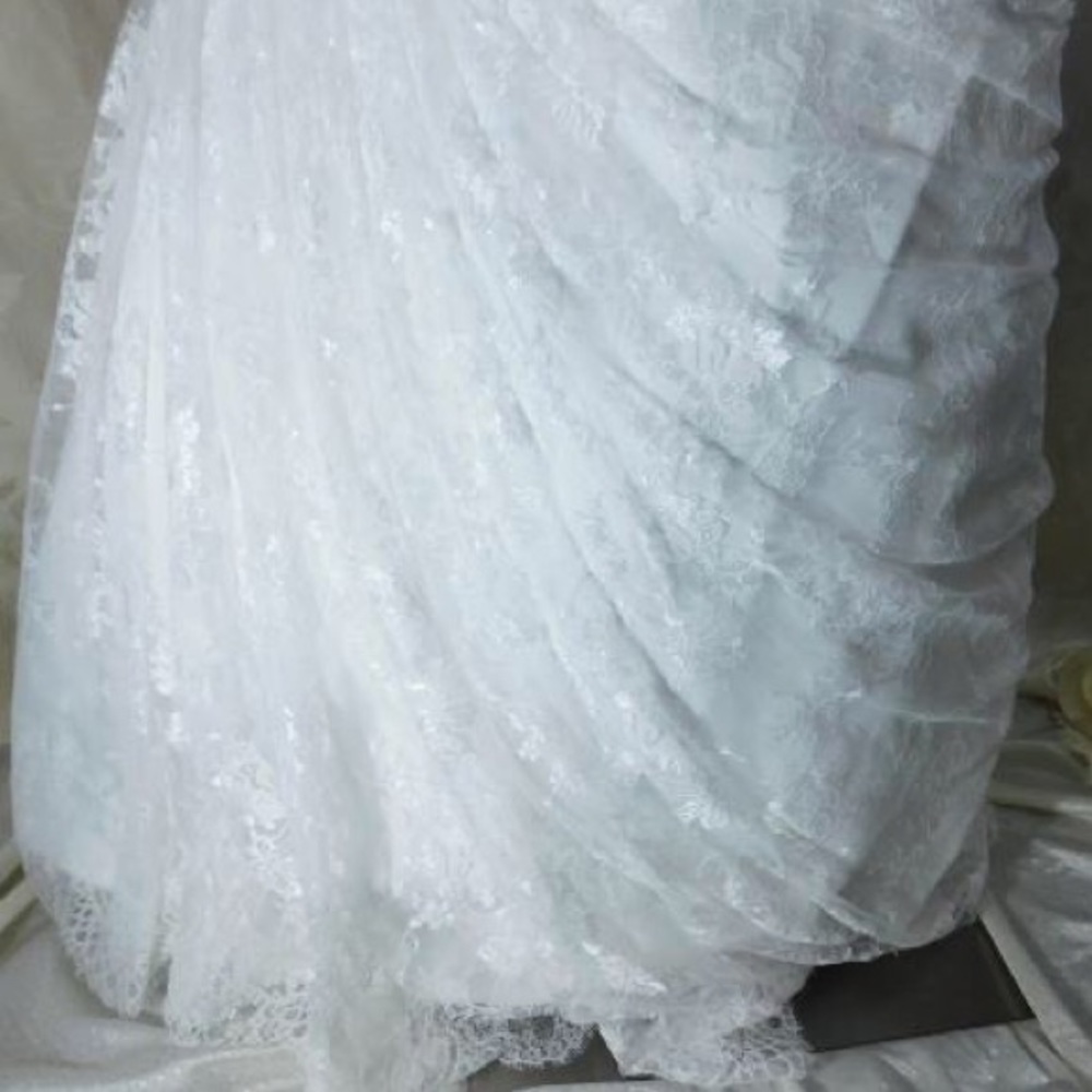 Maggie Sottero Custom Wedding Dress - Picture 6 of 8